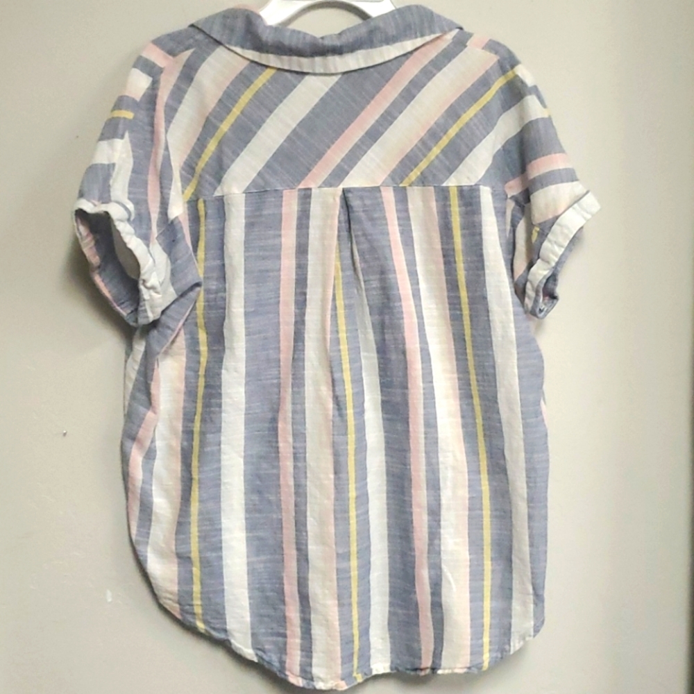 Colorful button down - Picture 3 of 3